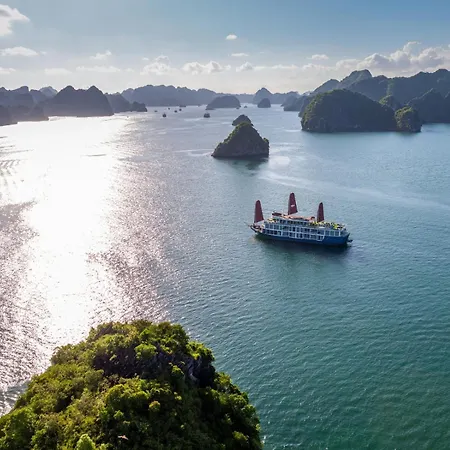 Halong Luxury Cruise Hotel